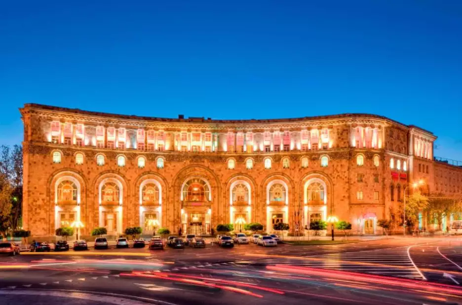 Alibaba https://cdn.alibaba.ir/ostorage/hotel-accommodation-images/694be309a1e6f83605b7eef7_Screenshot 2025-12-24 162143.webp